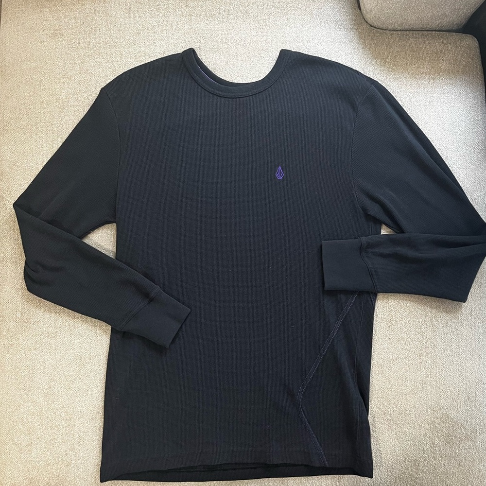 Vintage Volcom Black Long Sleeve Tee with Purple Logo